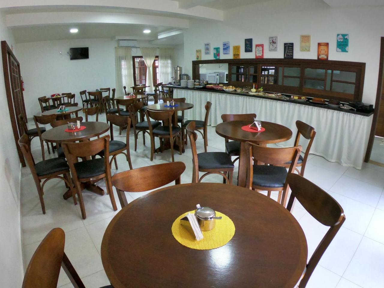 As Quatro Estacoes Guest house *